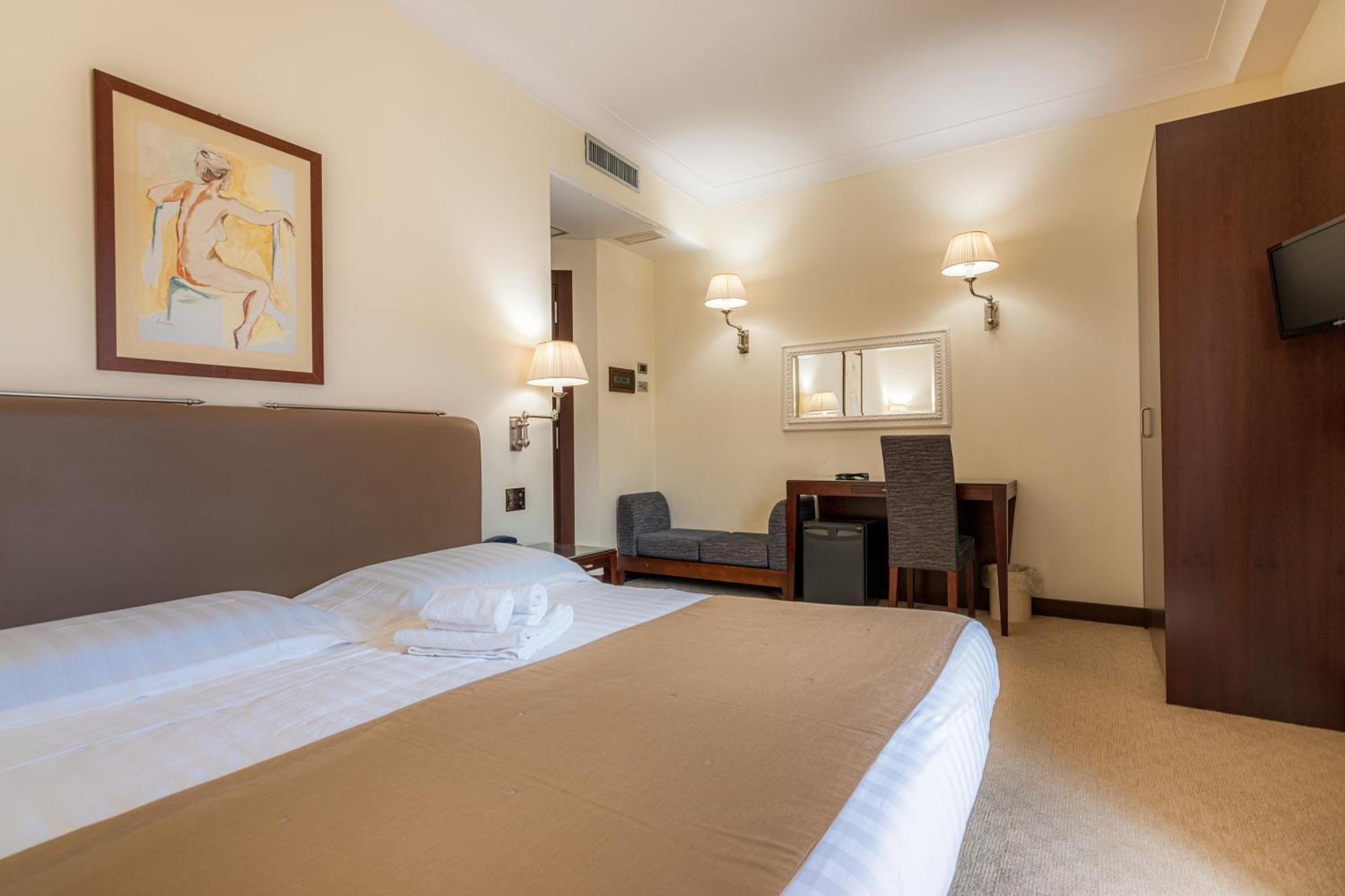 Hotel Cala Del Porto Vibo Valentia Marina Εξωτερικό φωτογραφία